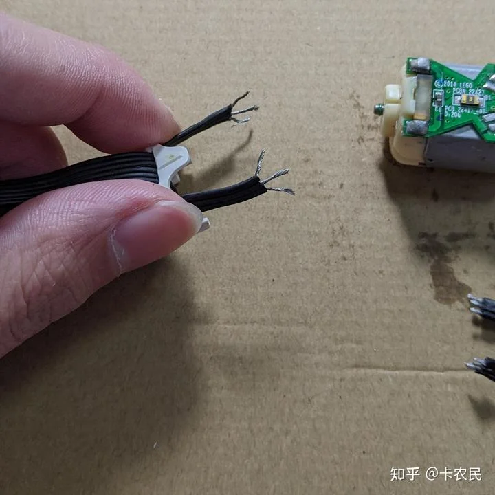乐高马达维修记之WeDo2.0马达 - 配图11